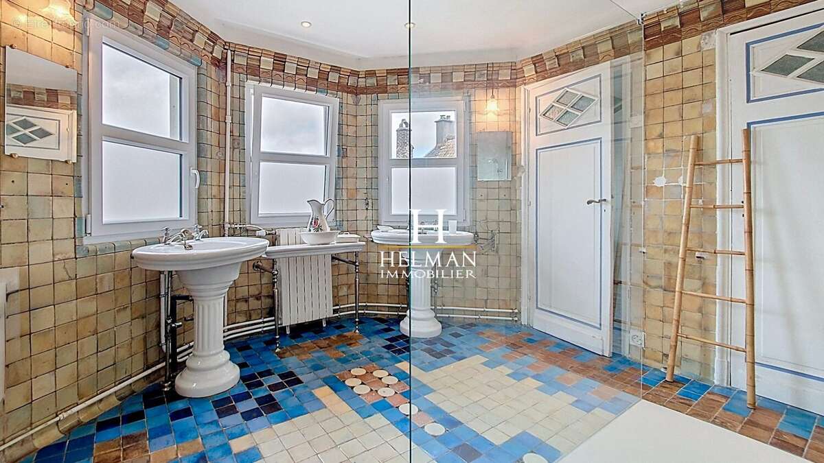 Maison 433 m² à Desvres  - photo 6