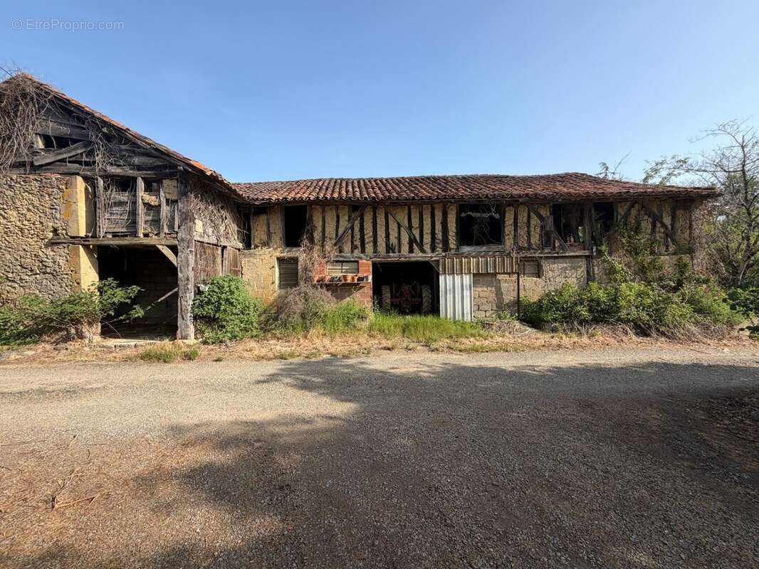 PLAISANCE (32); AUTHENTIQUE MAISON GASCONNE 300M2 dans son jus, un peu cachée, 1HA grandes dependances - photo 25