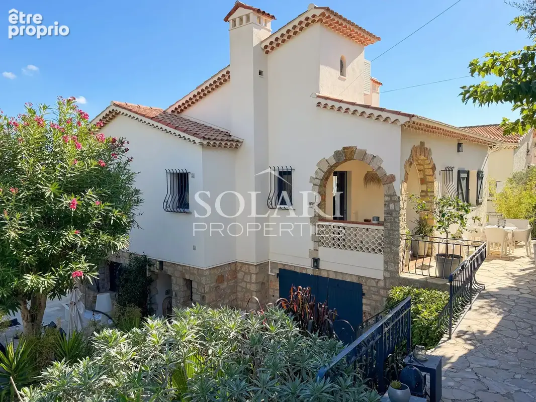 Villa avec piscine proche des commodités - photo 18