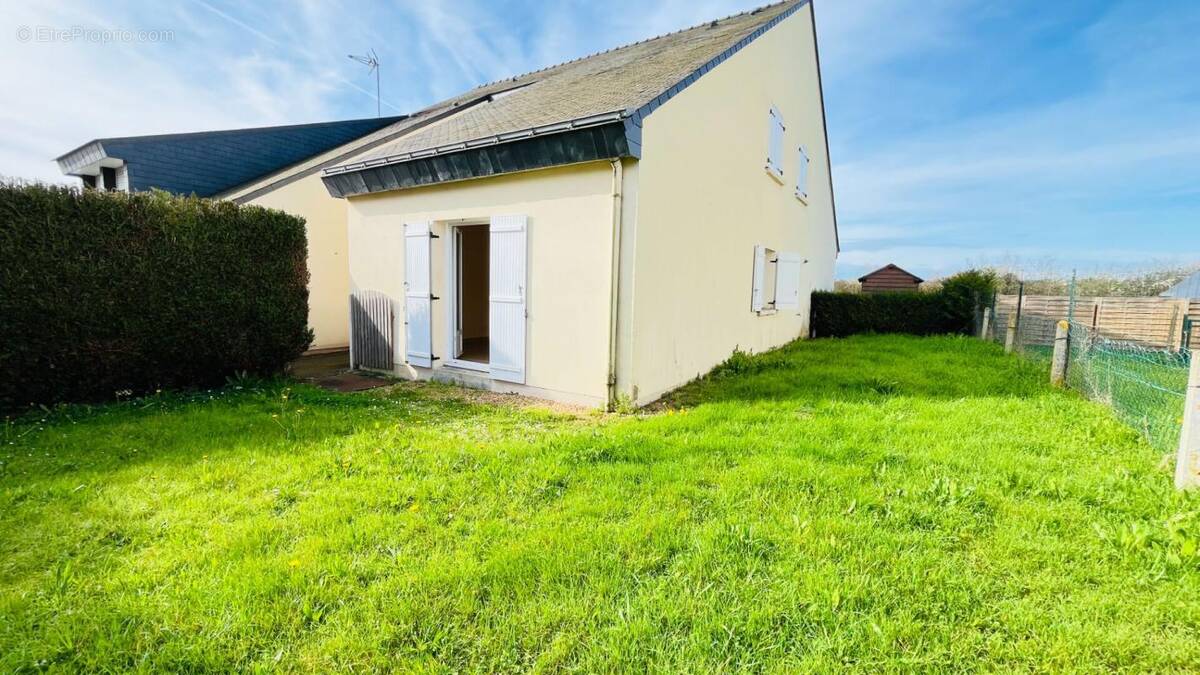 Maison à MORANNES