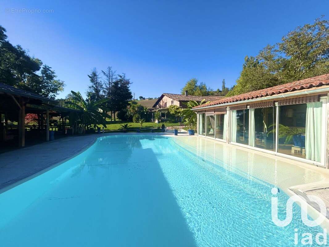 Photo 2 - Maison à LAVALETTE