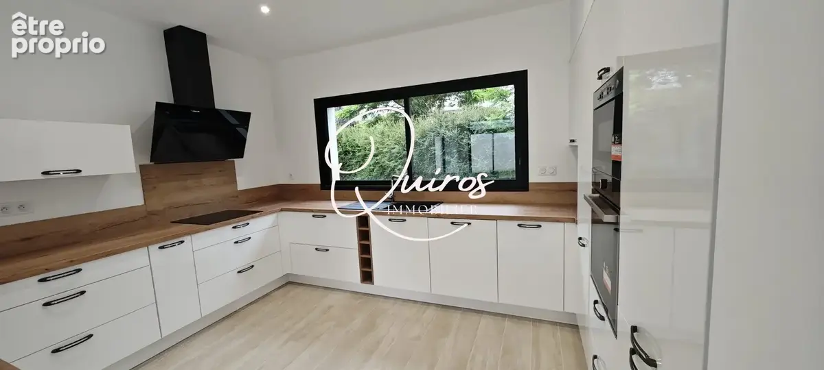 Maison 162 m² à La Meziere  - photo 4
