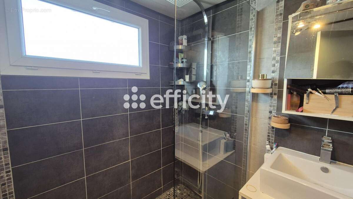 Maison à ISIGNY-SUR-MER