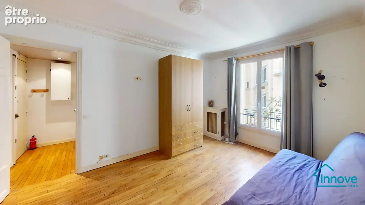 Appartement à PARIS-14E