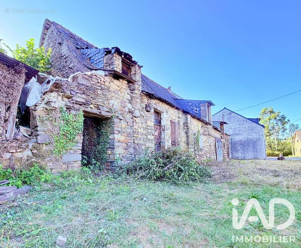 Maison 90 m² à Saint-Sulpice-Des-Landes  - photo 2