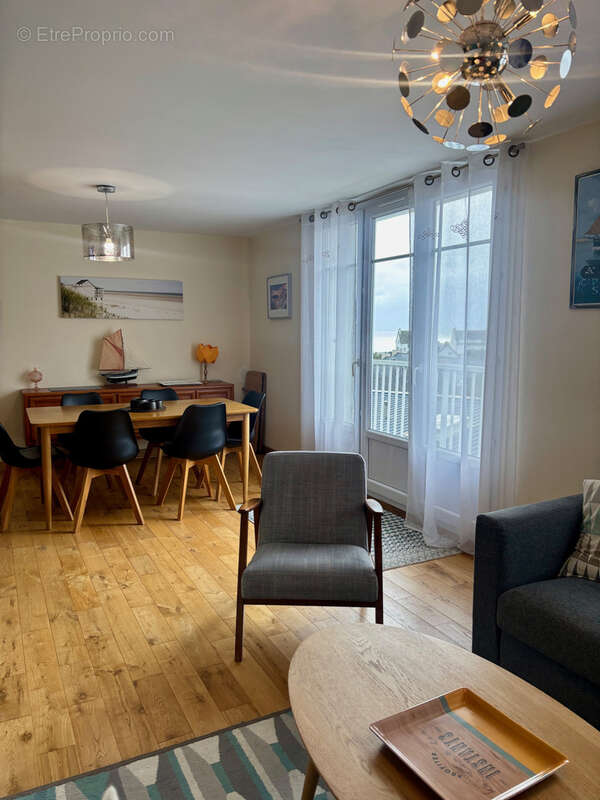 Appartement à AUDIERNE