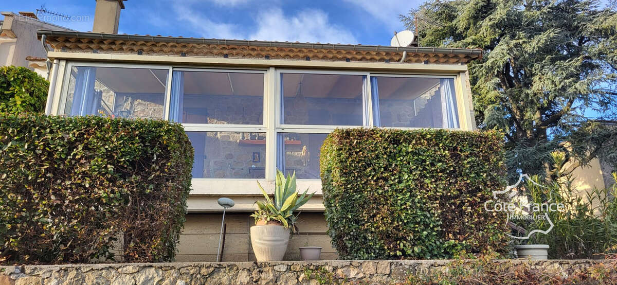 Maison à SAINT-PRIVAT