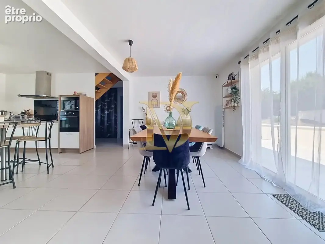 Maison 7 pièces 152 m² à vendre à La Croix-En-Touraine (37150) - photo 7