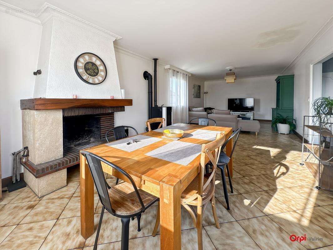 Maison à CRAVANT