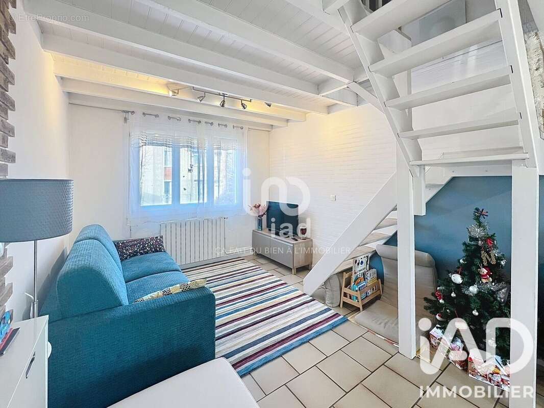Photo 2 - Maison à LE BOURGET