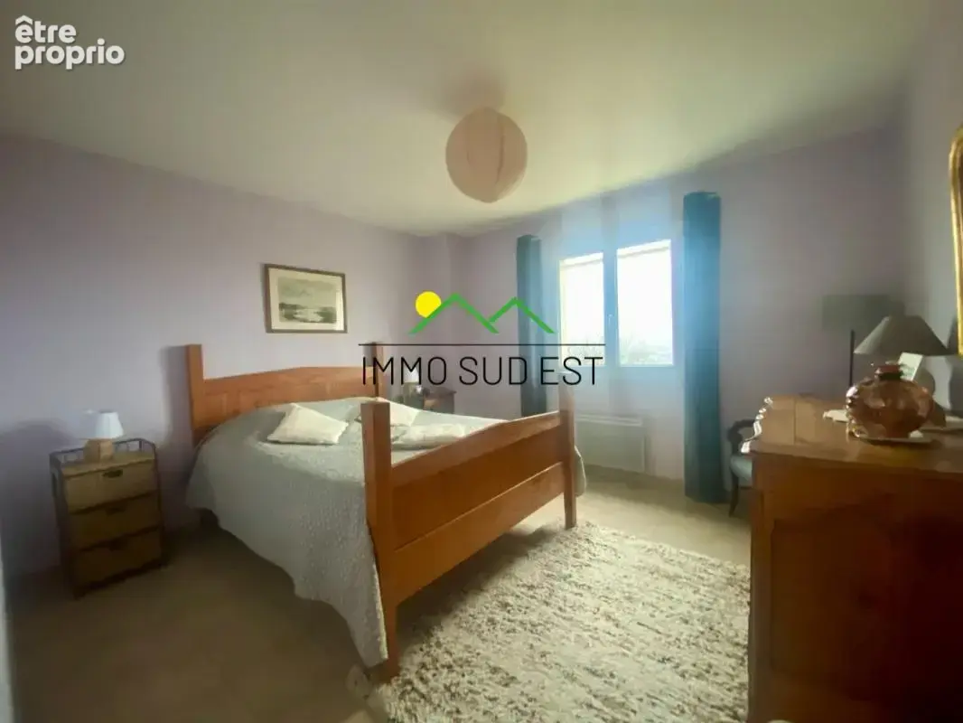 LANAS 07200 - Maison avec vue dégagée et grand terrain - photo 9