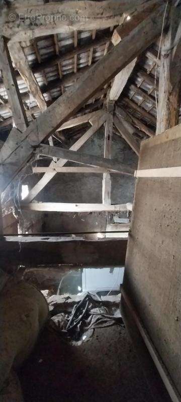 Maison à LA CHAPELLE-LES-LUXEUIL