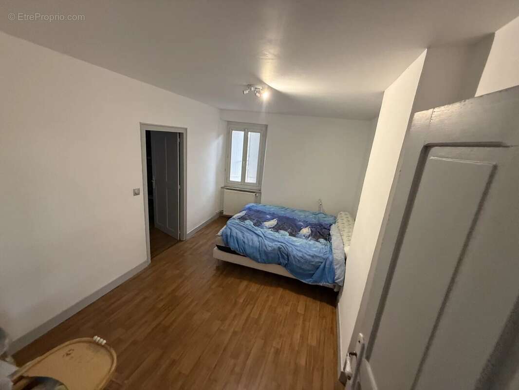 Appartement à MONTREDON-LABESSONNIE