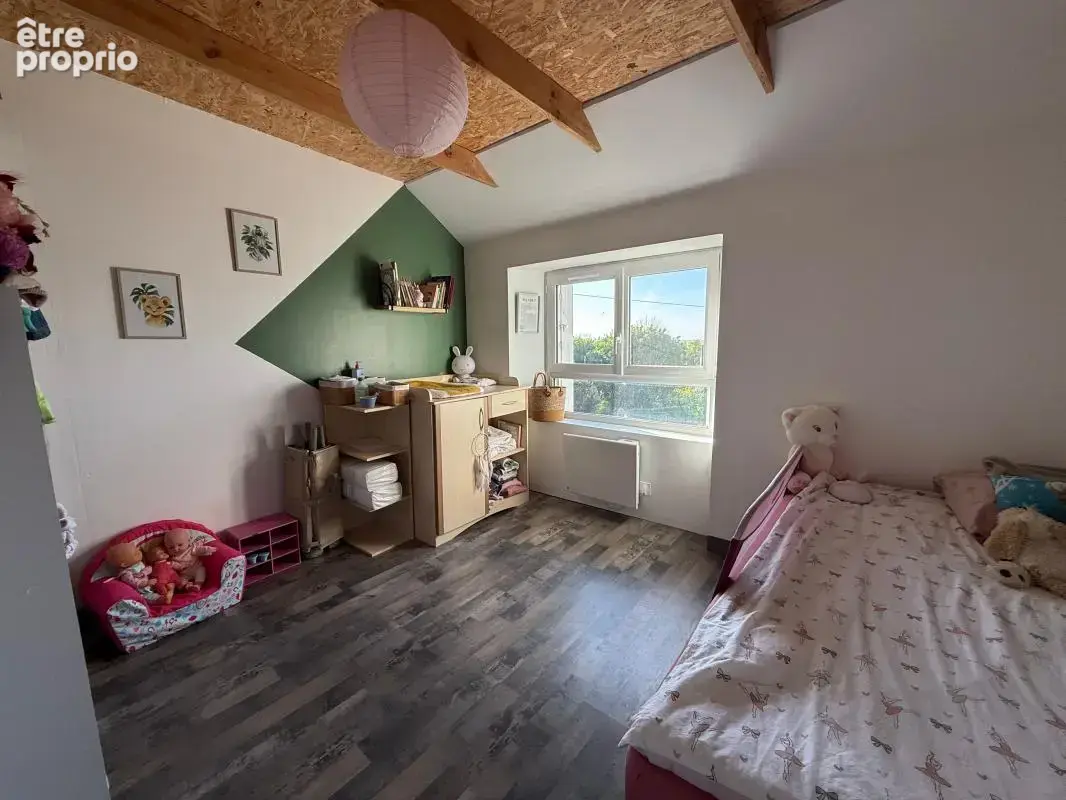 LOC-ÉGUINER / SAINT THEGONNEC, Maison T6 avec jardin et hangar - photo 8