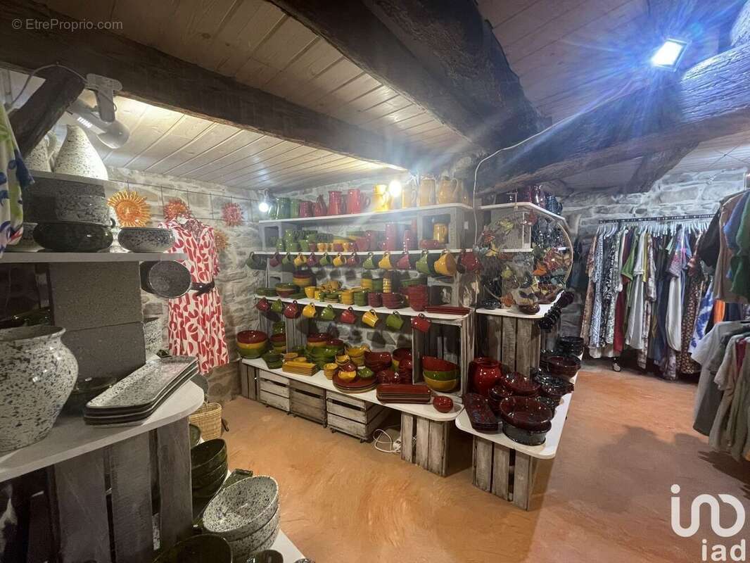 Photo 3 - Commerce à MINERVE