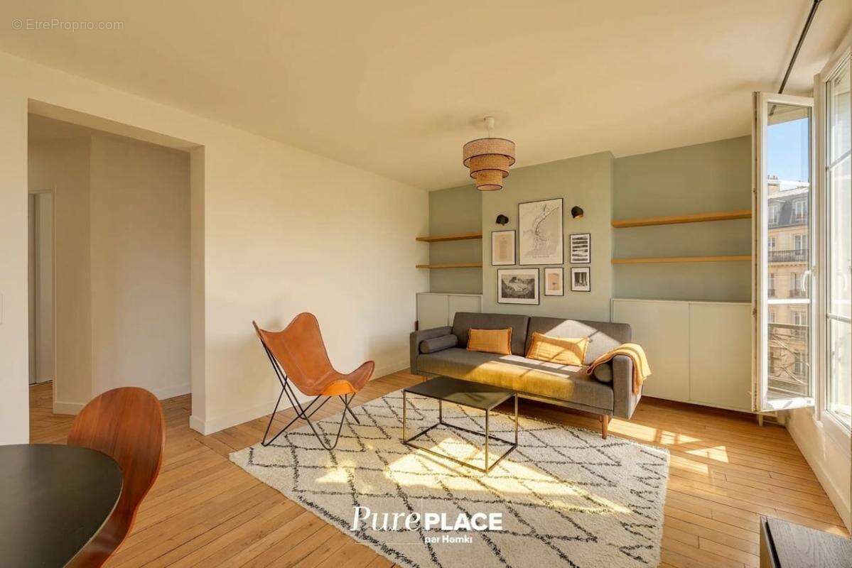 Appartement à PARIS-15E