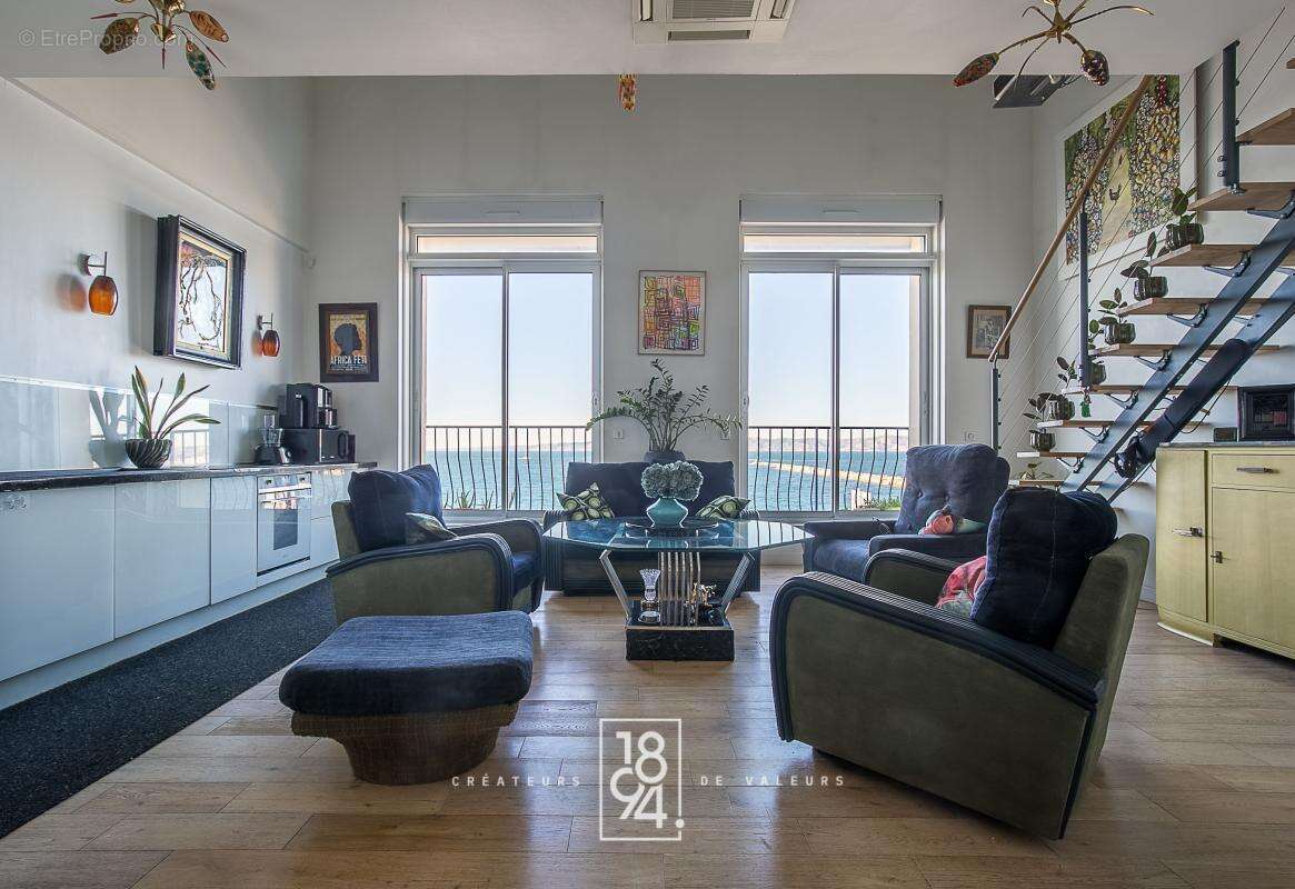 Appartement à MARSEILLE-7E
