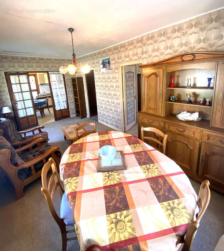 Maison à AGON-COUTAINVILLE