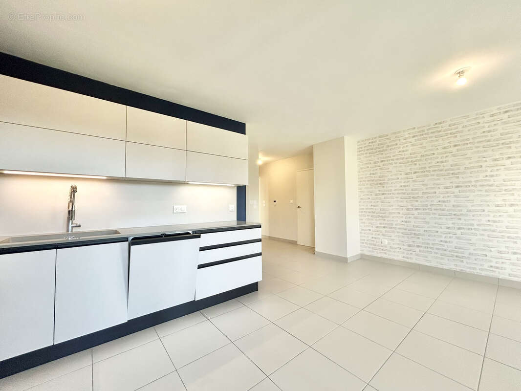 Appartement à BRIGNAIS