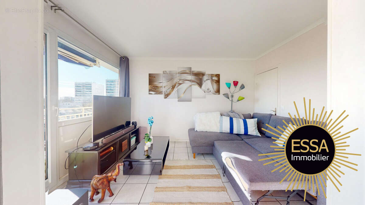 Appartement à VELIZY-VILLACOUBLAY