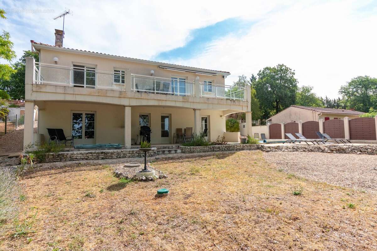 Maison moderne avec piscine et belle vue sur le vignoble - photo 16