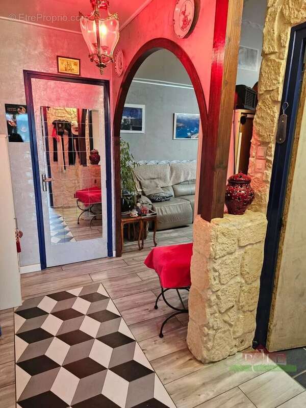 Appartement à SAINT-ROMAIN-EN-GAL