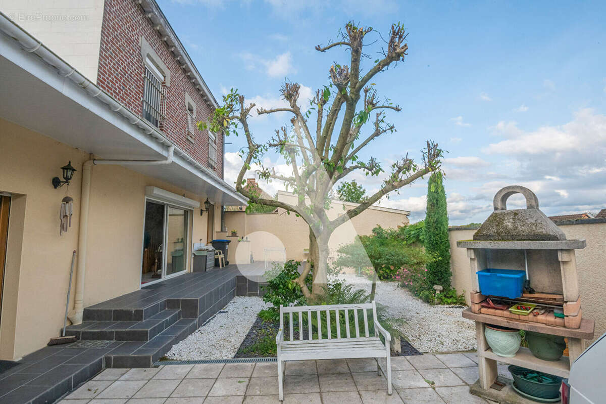 Maison à ESCAUTPONT