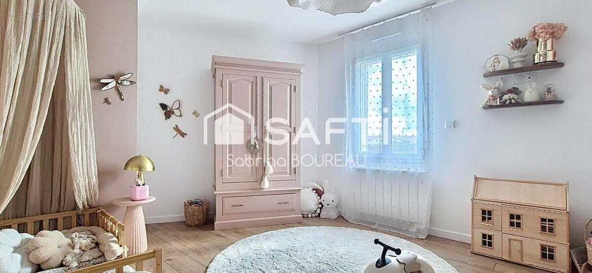 Photo 7 - Maison à VOUILLE
