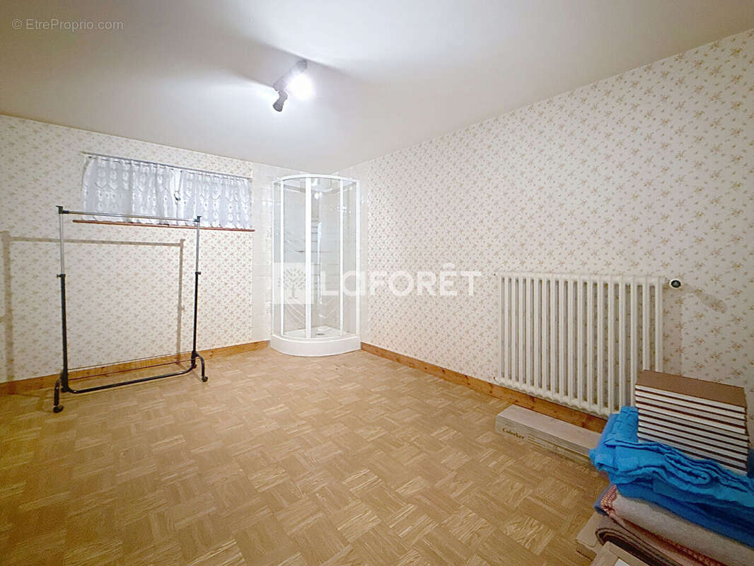 Maison à DOUE-LA-FONTAINE