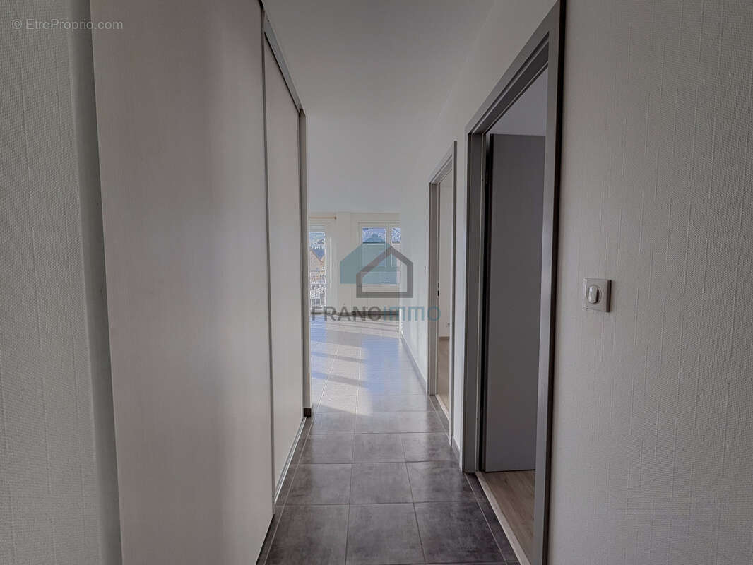 Appartement à MAICHE