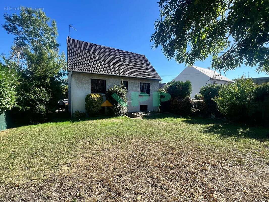 Maison à JUVISY-SUR-ORGE