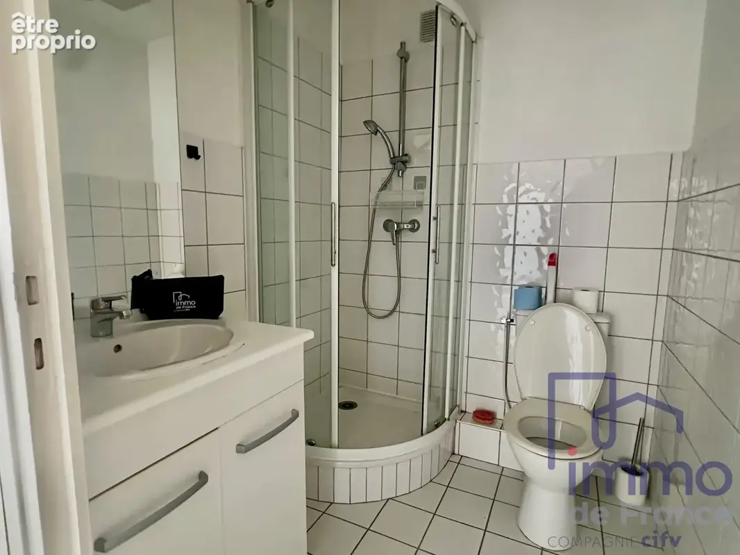 Appartement 2 pièces 44 m² à vendre à Saint-Etienne (42000) - photo 9