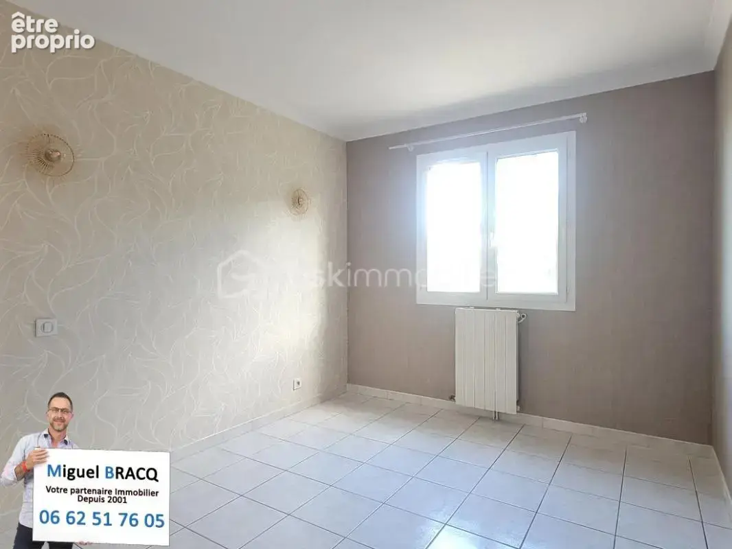 Villa F4 de plain pied en 4 faces sur 780 m² de terrain avec piscine sur Lespignan 34710 - photo 15