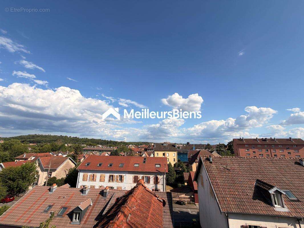 charmant T5 pièces à Belfort - 78 m² - 3 chambres - dernier étage - photo 3