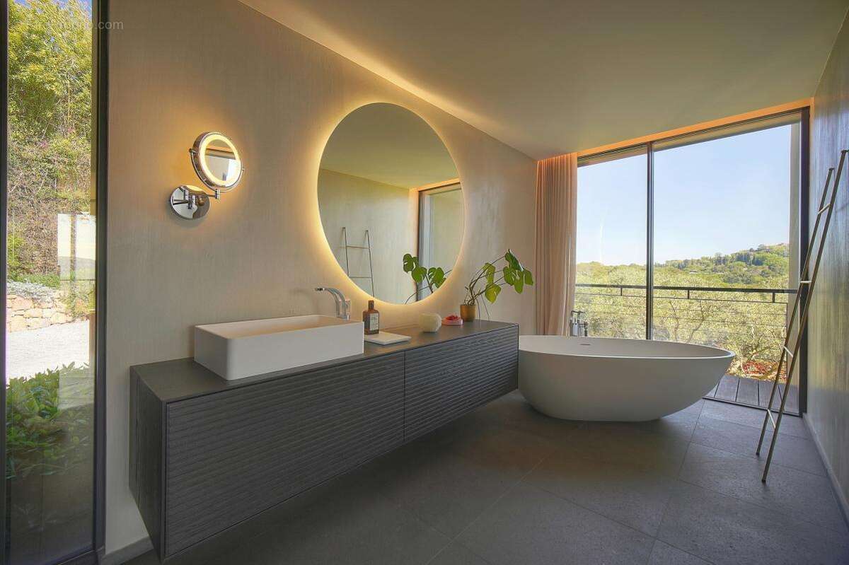 Maison à MOUGINS