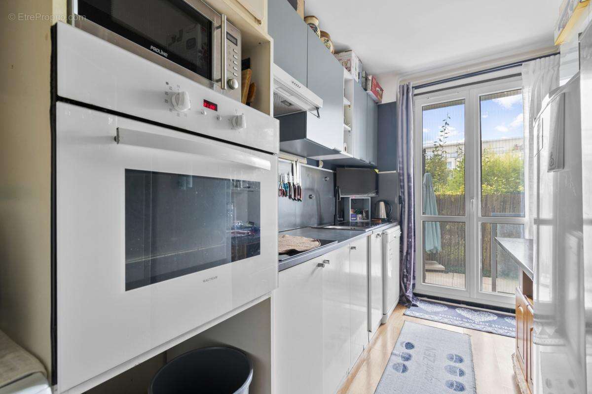 Appartement à SAINT-MAUR-DES-FOSSES