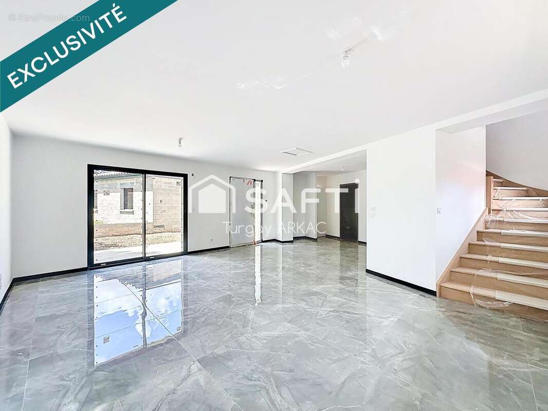 Photo 3 - Maison à VILLEFONTAINE