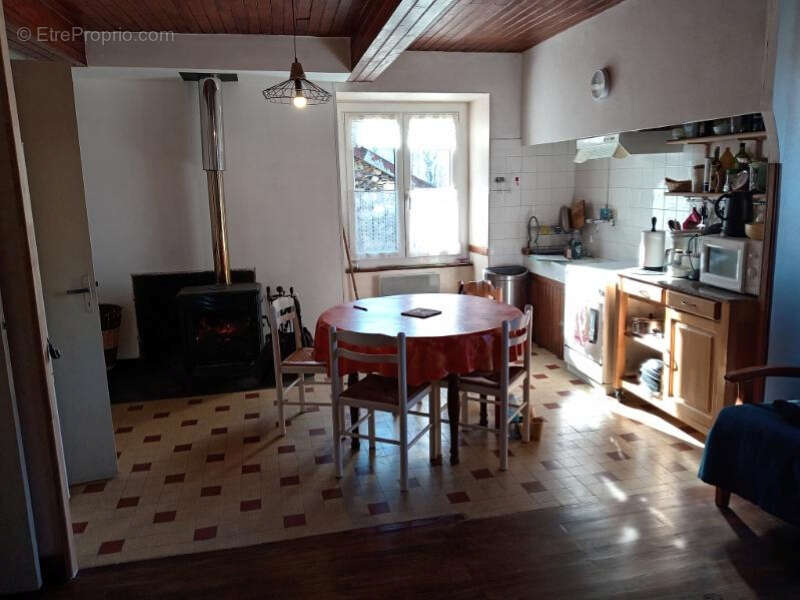 Maison à MASSAT