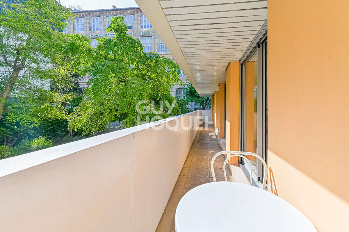 Appartement à PARIS-12E