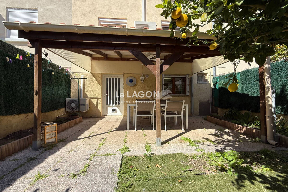 Maison à SAINT-CYPRIEN