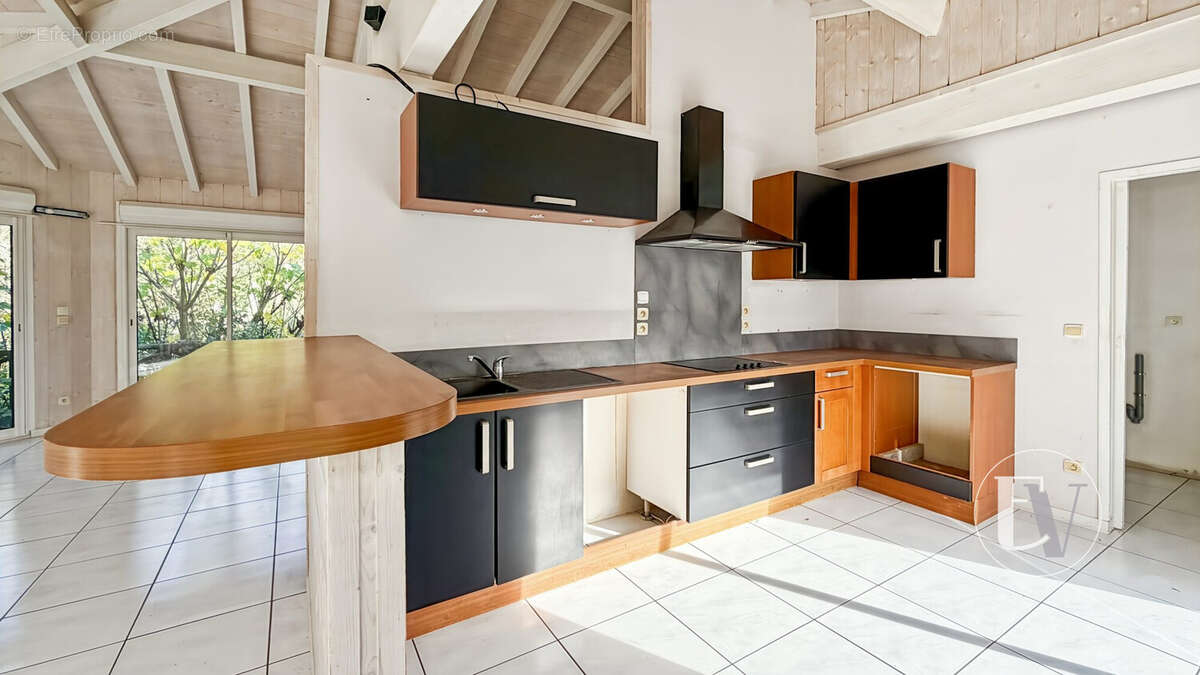 Maison à GUJAN-MESTRAS