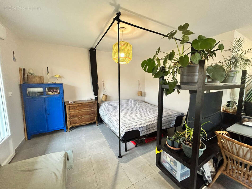 Appartement à SAINT-JEAN-DE-BRAYE