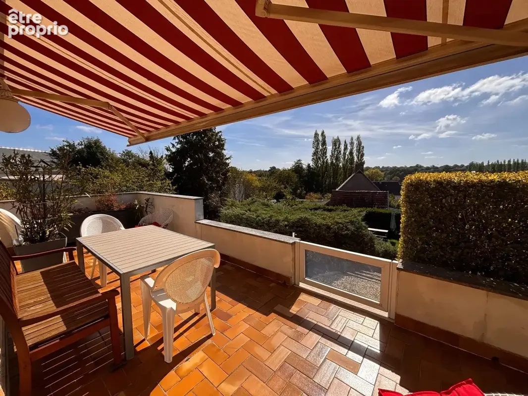  À VENDRE – Maison familiale de 198M² avec terrain de 1143 m² à Longueville, à 5 km de Granville et 3 km des plages - photo 6