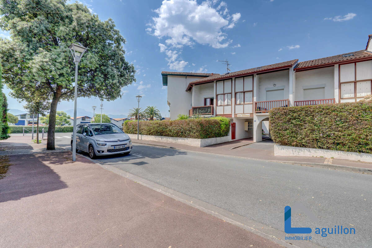 Hendaye plage- 2 pieces avec terrasse et parking - photo 17