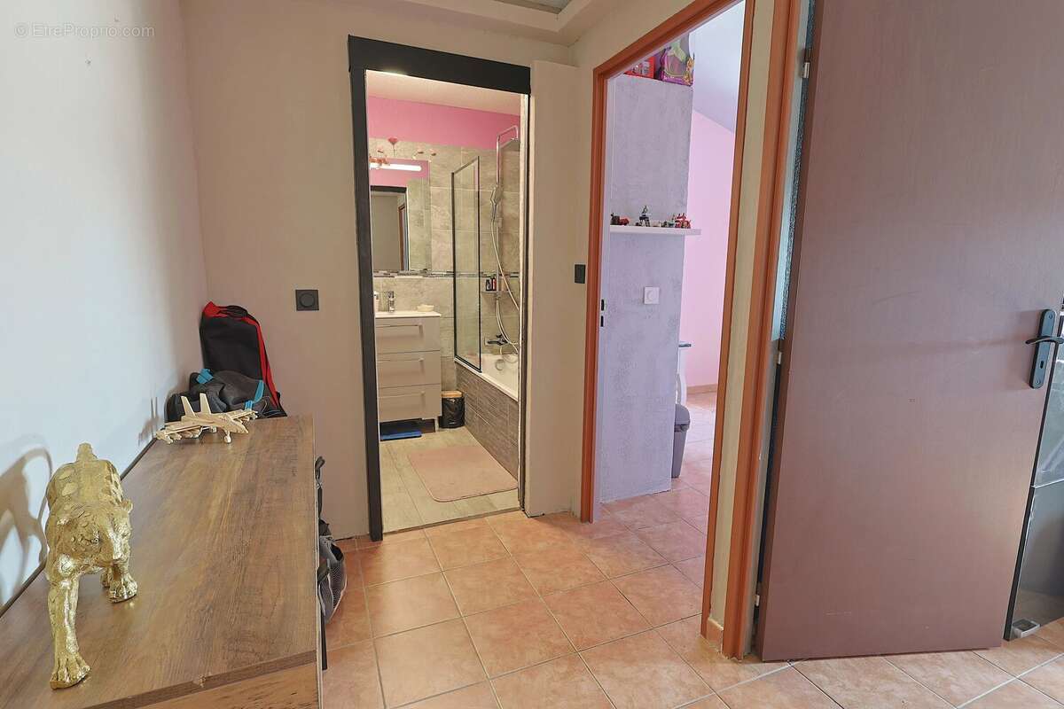 Appartement à FREJUS