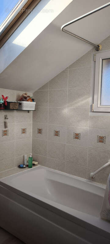 Maison à SAINT-PIERRE-EN-FAUCIGNY