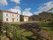 Maison à LA TACHE