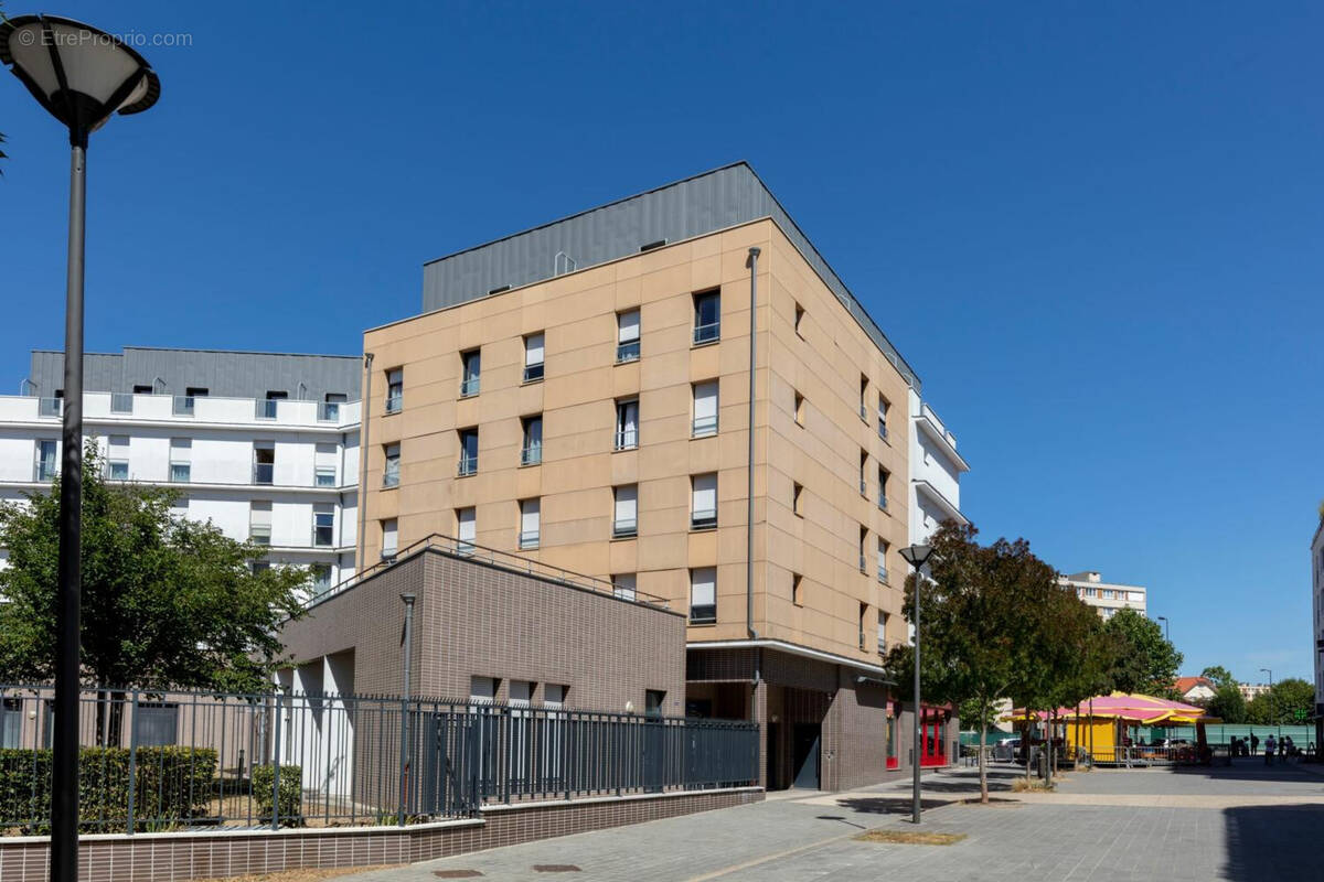 Appartement à CHATILLON