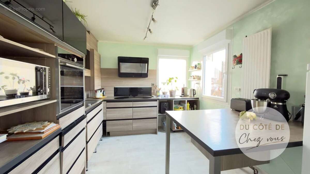 Appartement à SAINT-ANDRE-LES-VERGERS
