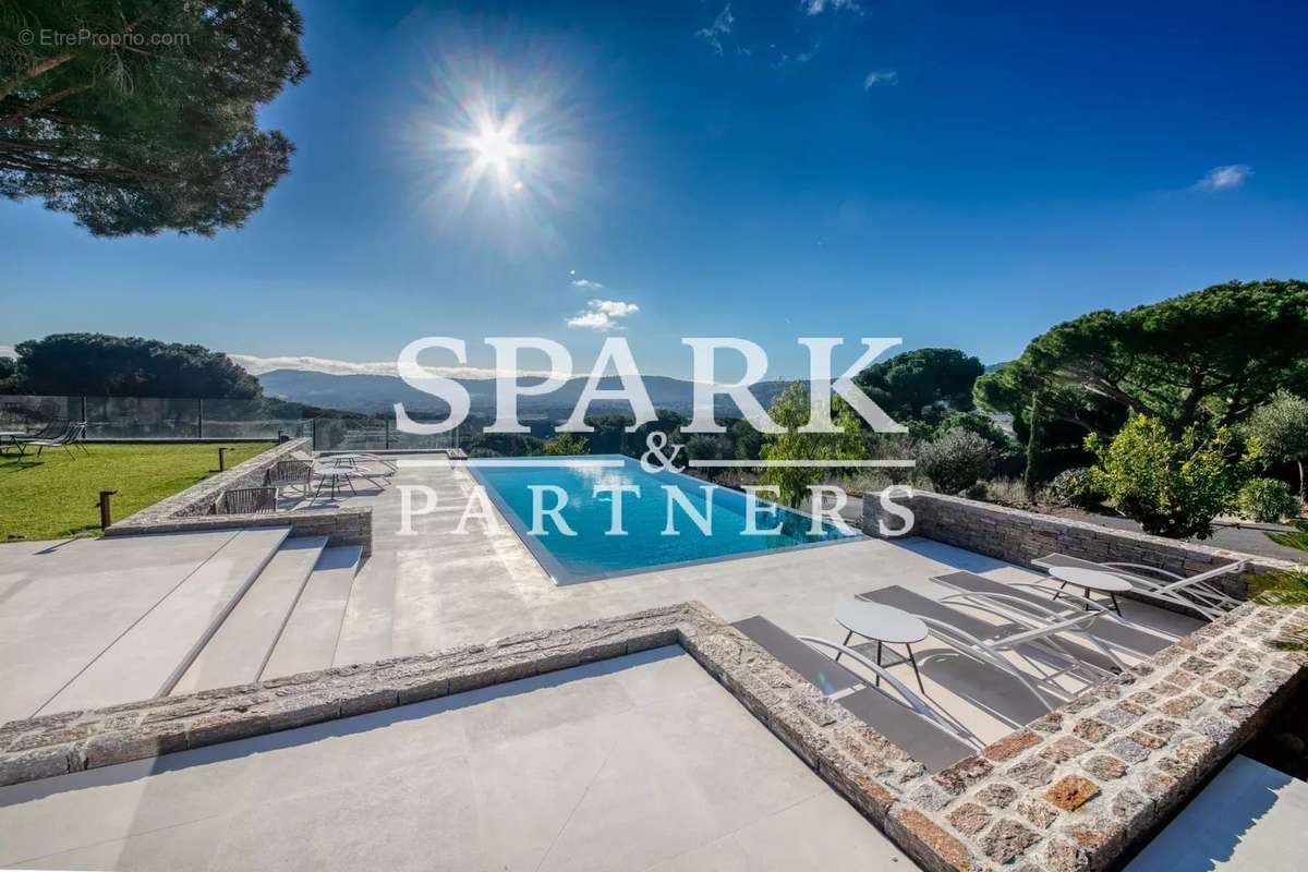 Maison à RAMATUELLE